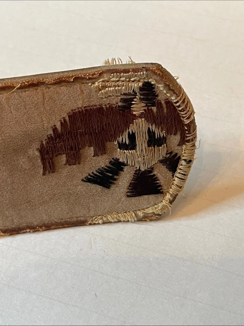 Vintage Indian Eagle Hammered Oval Ring Buckle & Embroidered Suede Belt Men's